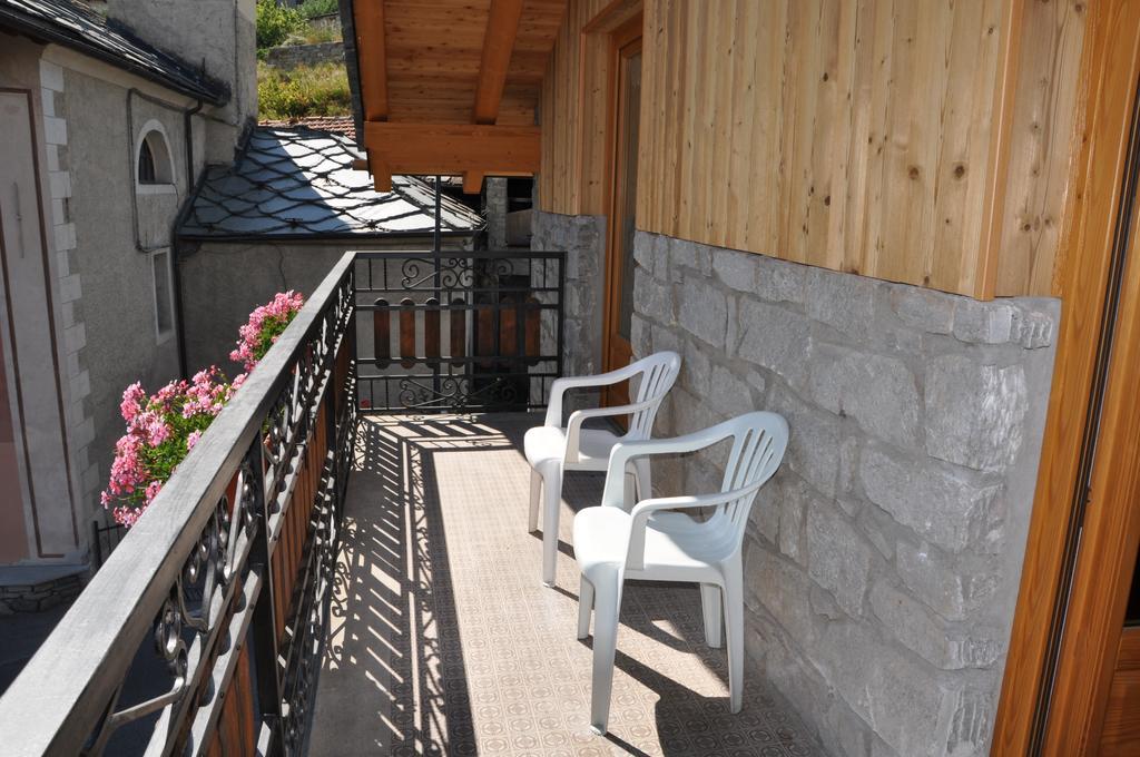Apartament Le Foyer De La Ferme Aosta Pokój zdjęcie