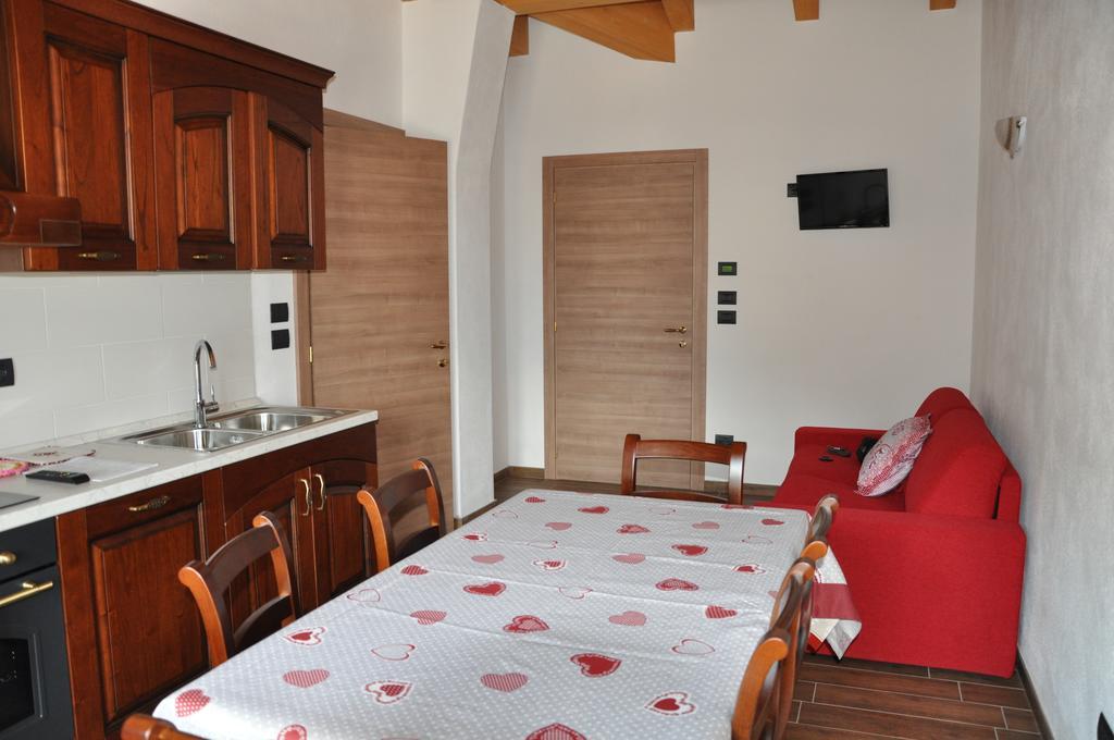 Apartament Le Foyer De La Ferme Aosta Pokój zdjęcie